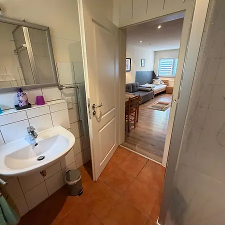 Am Main Apartmán *